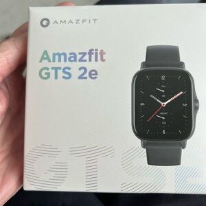 GTS 2e Smartwatch - Black